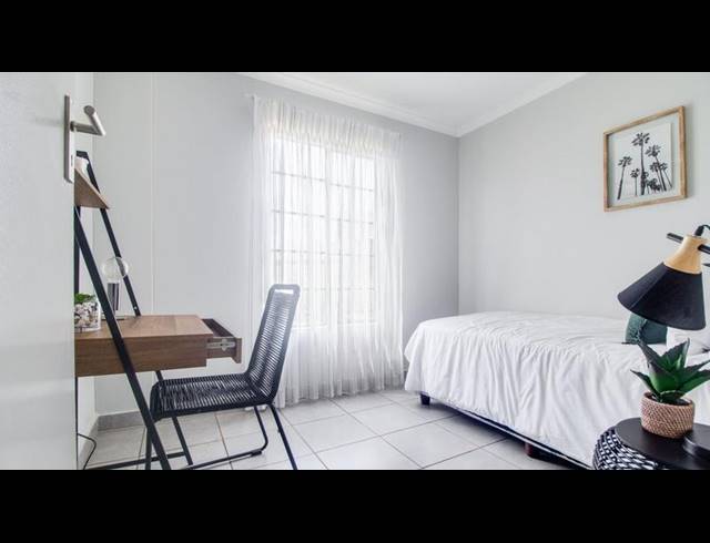 3 BEDROOM HOUSE FOR SALE IN CRYSTAL PARK
